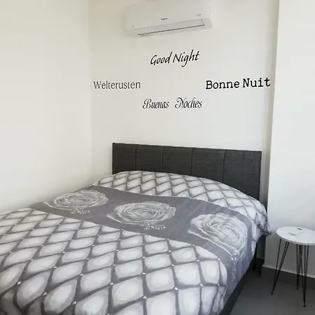 Apartment Mahallesi Sapli Ada Mevkii 5009 Sokak Nr 22 Akbük