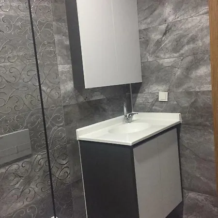 Apartment Mahallesi Sapli Ada Mevkii 5009 Sokak Nr 22 *